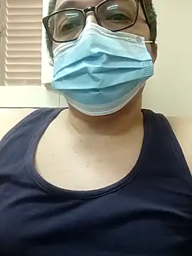 Snapshot of Bigbos99 chatting on 28, 11, 2025 Bigbos99 online show from 28, 11, 2025