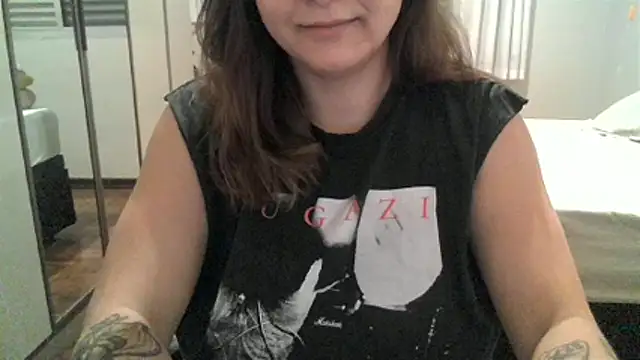 xxxluana online show from 9, 3, 2026