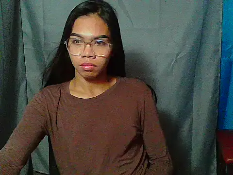 Snapshot of asian_reyanxxx chatting on 23, 11, 2025 asian reyanxxx online show from 23, 11, 2025