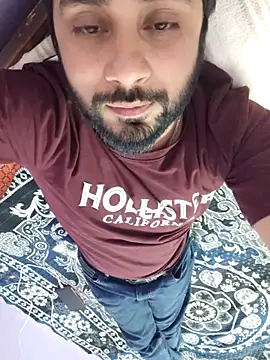 Cute Lucky online show from 14, 3, 2026