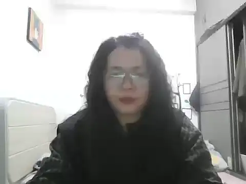 Snapshot of Huahua3187 chatting on 27, 11, 2025 Huahua3187 online show from 27, 11, 2025