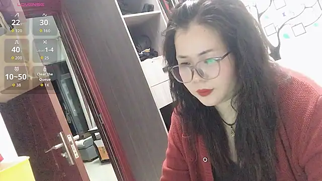 Snapshot of Huahua3187 chatting on 1, 12, 2025 Huahua3187 online show from 1, 12, 2025