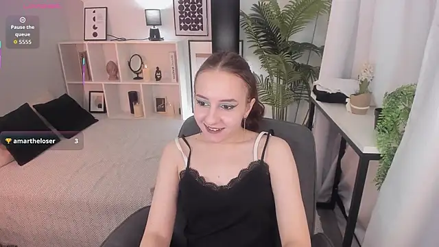 Snapshot of BeautifulSnake chatting on 27, 11, 2025 BeautifulSnake online show from 27, 11, 2025