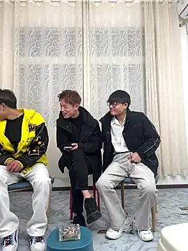 Delicious-boys-001 online show from 23, 11, 2025