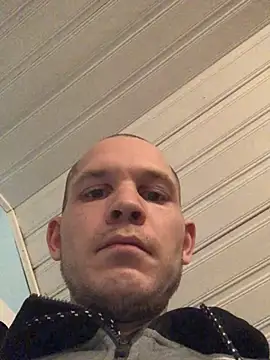 Spielzeugtwink online show from 12, 2, 2026