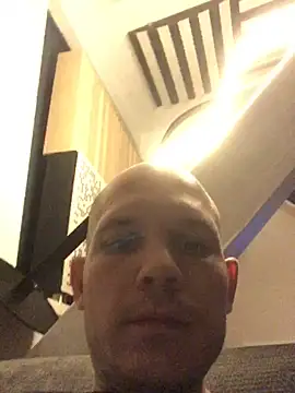 Snapshot of Spielzeugtwink chatting on 2, 7, 2026 Spielzeugtwink online show from 2, 7, 2026