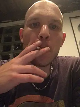 Snapshot of Spielzeugtwink chatting on 16, 7, 2026 Spielzeugtwink online show from 16, 7, 2026