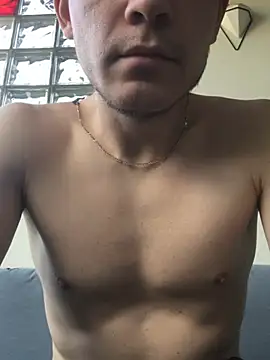 Snapshot of Spielzeugtwink chatting on 2, 8, 2026 Spielzeugtwink online show from 2, 8, 2026