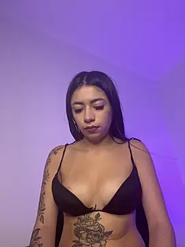 Snapshot of luna_ef_ chatting on 29, 11, 2025 luna ef online show from 29, 11, 2025