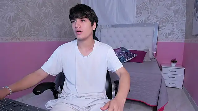 JakeSummer  online show from 27, 11, 2025