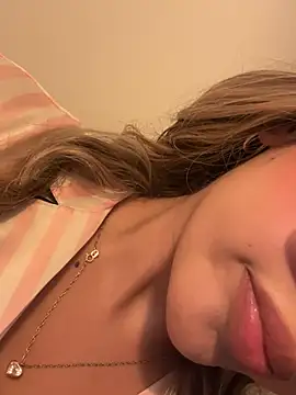 saliha pinky  online show from 14, 1, 2026