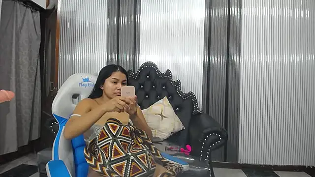 babyschoolgiirl online show from 8, 2, 2026