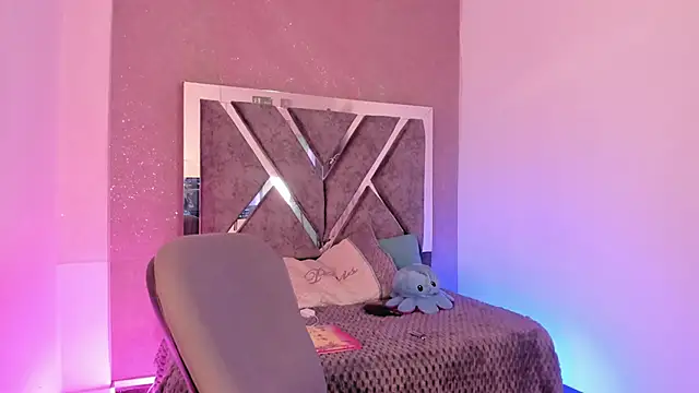 frany wolf  online show from 3, 12, 2025