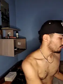 Snapshot of Auron_merrow chatting on 25, 11, 2025 Auron merrow online show from 25, 11, 2025