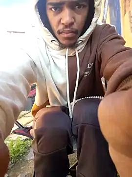 Eezxxx online show from 27, 3, 2026