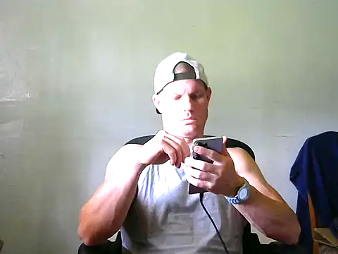 Snapshot of JockNThirsty chatting on 27, 4, 2026 JockNThirsty online show from 27, 4, 2026