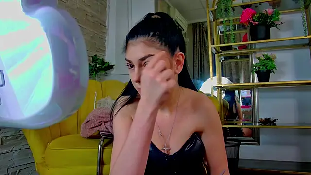 SerennaNoir online show from 18, 1, 2026