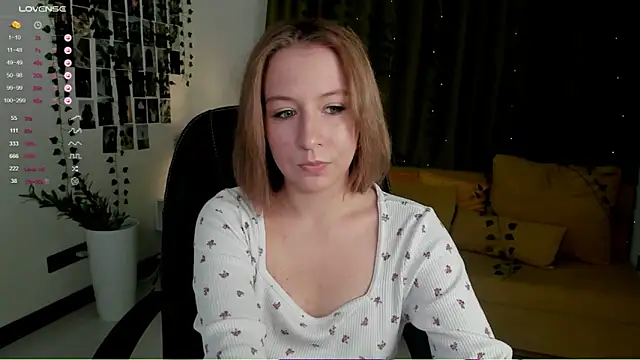 Snapshot of Emmy_Soul chatting on 27, 11, 2025 Emmy Soul online show from 27, 11, 2025