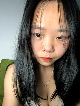 Snapshot of Kiee-lee chatting on 27, 11, 2025 Kiee-lee online show from 27, 11, 2025