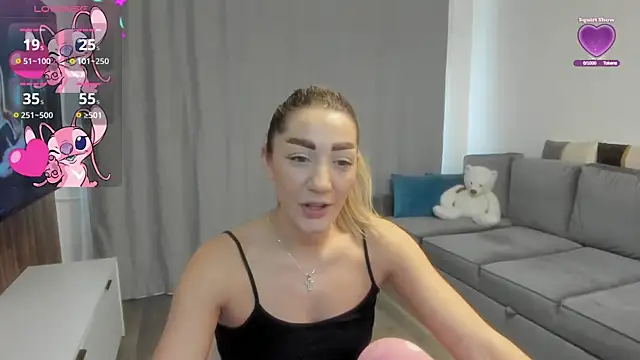 rossana doll online show from 9, 4, 2026