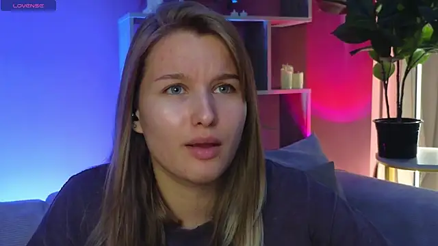 ImiMonroe online show from 21, 5, 2026