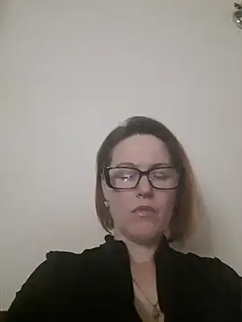 Snapshot of LanaOlbenst chatting on 18, 4, 2026 LanaOlbenst online show from 18, 4, 2026