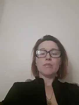 Snapshot of LanaOlbenst chatting on 18, 4, 2026 LanaOlbenst online show from 18, 4, 2026