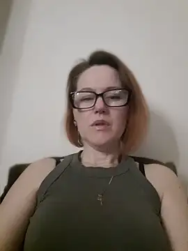 Snapshot of LanaOlbenst chatting on 21, 4, 2026 LanaOlbenst online show from 21, 4, 2026