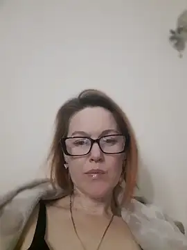 Snapshot of LanaOlbenst chatting on 24, 4, 2026 LanaOlbenst online show from 24, 4, 2026