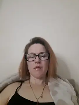 Snapshot of LanaOlbenst chatting on 28, 4, 2026 LanaOlbenst online show from 28, 4, 2026