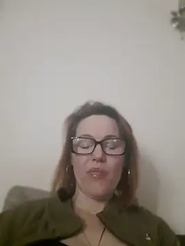 Snapshot of LanaOlbenst chatting on 5, 5, 2026 LanaOlbenst online show from 5, 5, 2026
