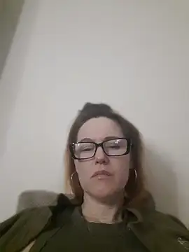 Snapshot of LanaOlbenst chatting on 6, 5, 2026 LanaOlbenst online show from 6, 5, 2026
