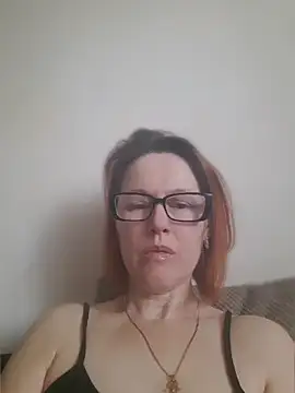 Snapshot of LanaOlbenst chatting on 7, 5, 2026 LanaOlbenst online show from 7, 5, 2026