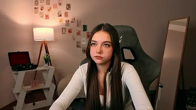 Snapshot of Vexorine chatting on 21, 11, 2025 Vexorine online show from 21, 11, 2025