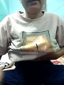 Miss tinaaa online show from 23, 11, 2025