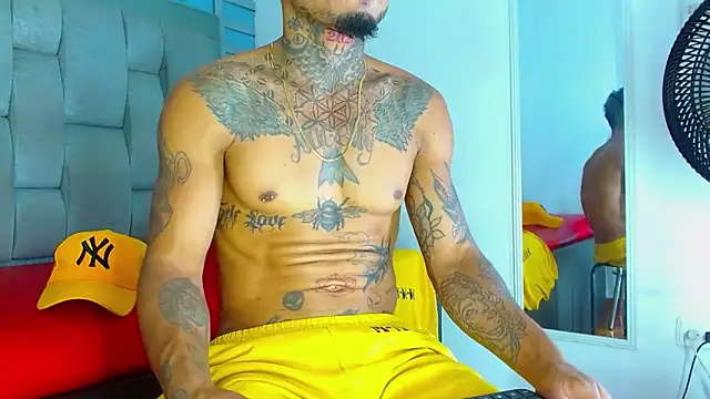 Hot Latino x online show from 17, 3, 2026