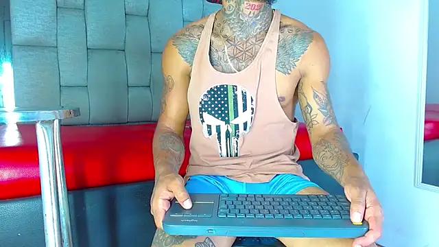 Hot Latino x online show from 18, 3, 2026