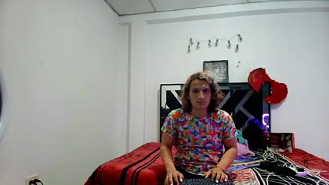 Venus2357 online show from 19, 4, 2026