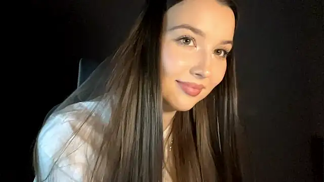 Annie SmiIe online show from 28, 11, 2025