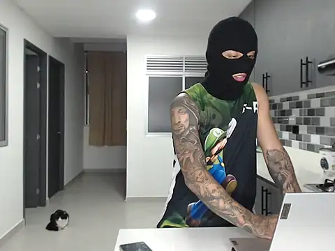 Snapshot of master_Tripa chatting on 2, 12, 2025 master Tripa online show from 2, 12, 2025