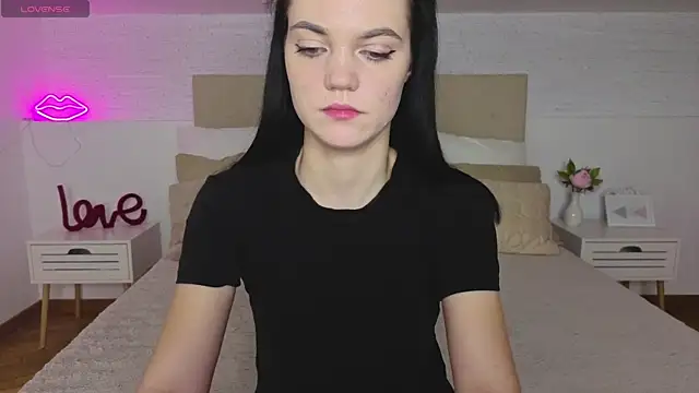 Camila 777  online show from 23, 11, 2025