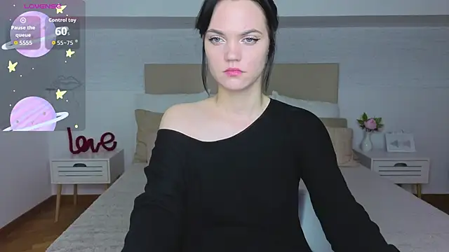 Camila 777  online show from 27, 11, 2025