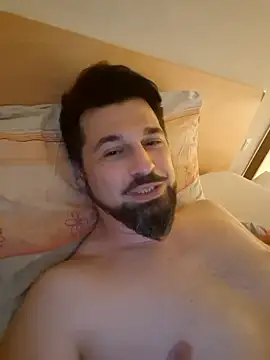 Snapshot of babayaga40 chatting on 21, 11, 2025 babayaga40 online show from 21, 11, 2025