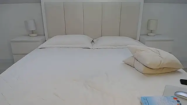 Snapshot of Milena29 chatting on 20, 9, 2025 Milena29 online show from 20, 9, 2025