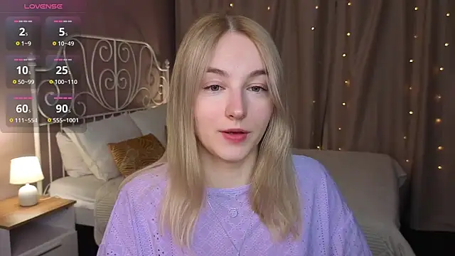 Snapshot of Shy_Polly chatting on 19, 5, 2026 Shy Polly online show from 19, 5, 2026