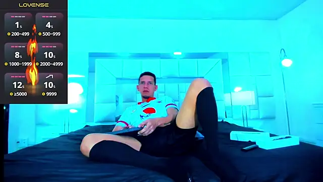 Sebastian Smith   online show from 30, 11, 2025