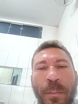 RobertoLuiz84 online show from 11, 3, 2026