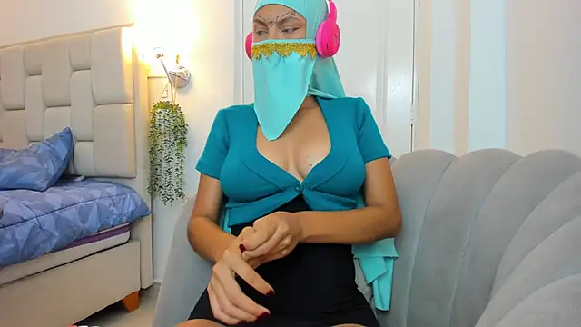 Snapshot of Dalia_hatemm chatting on 4, 2, 2026 Dalia hatemm online show from 4, 2, 2026