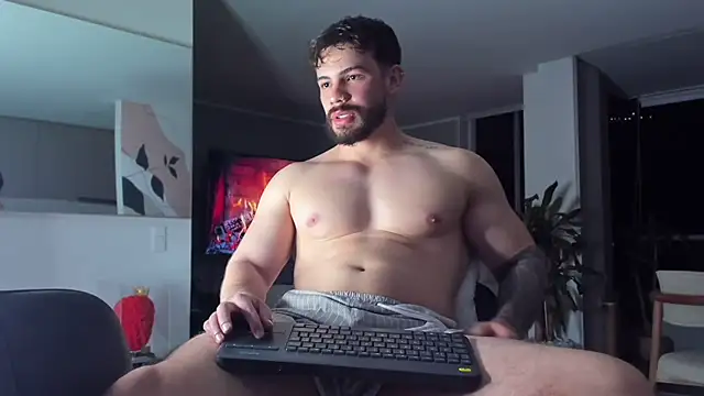 Valenthino Salvatore online show from 6, 4, 2026