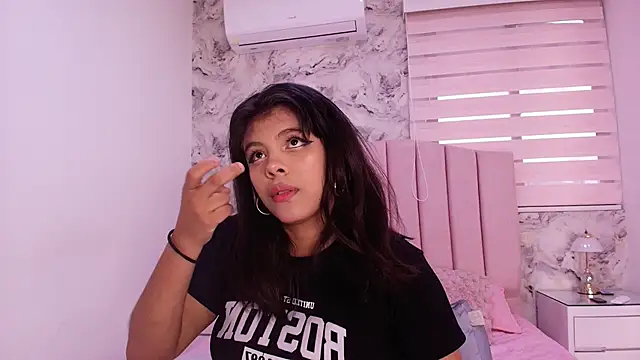 katsumi yan online show from 14, 4, 2026